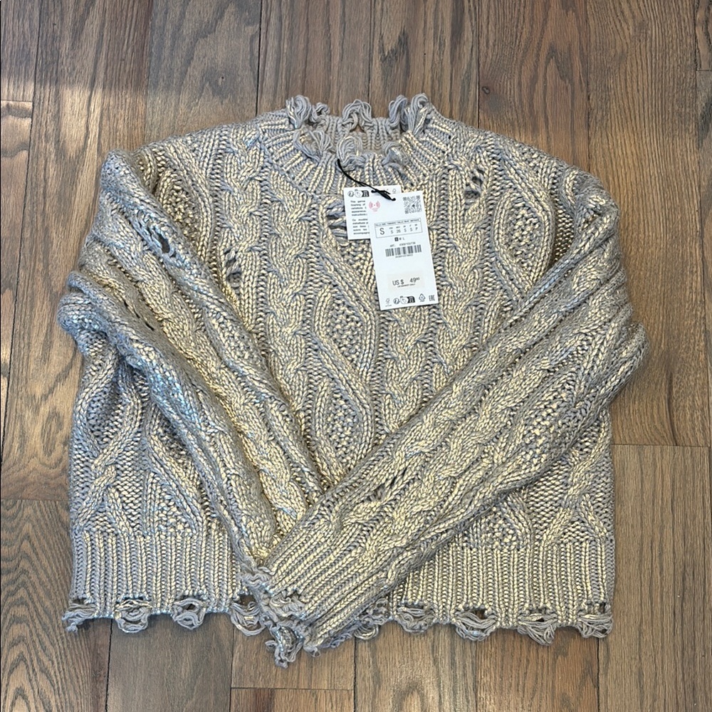 Zara Grey and Gold Cable Knit Sweater